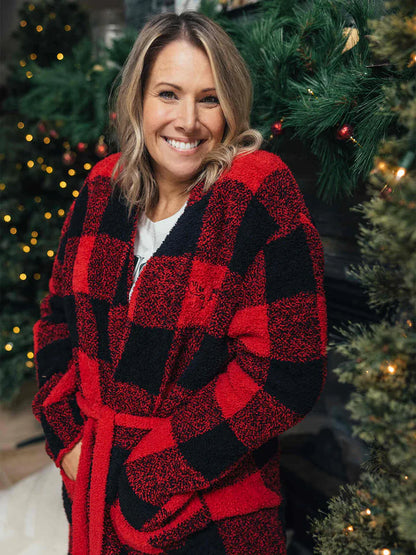 Plush Plaid Robe – Ultra-Soft Fleece Comfort
