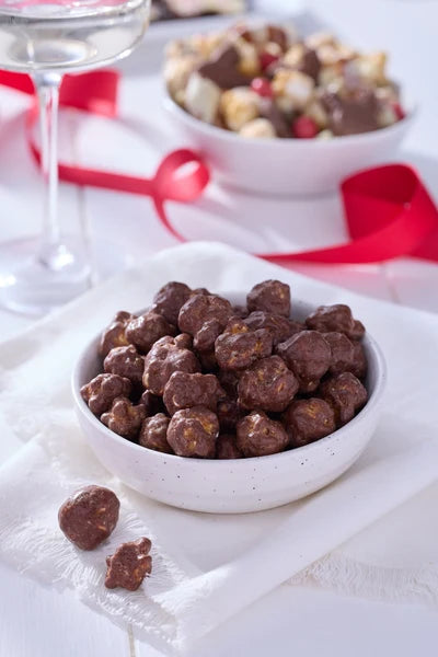 SAXON CHOCOLATES Milk Chocolate Covered Caramel Corn Bag